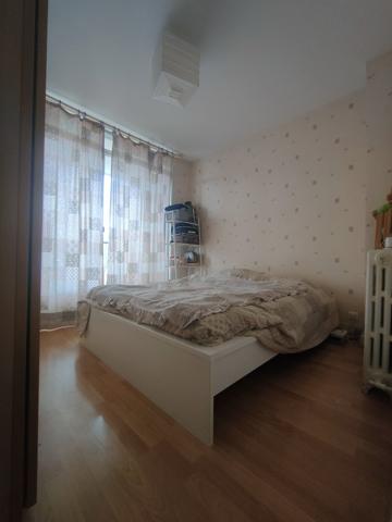 PLEIN CENTRE VILLE, APPARTEMENT RENOVE DE 80 M² HAB AVEC GRAND BALCON DE 10 M², CAVE, ET GARAGE A VELO, PROCH Beauvais (60000)