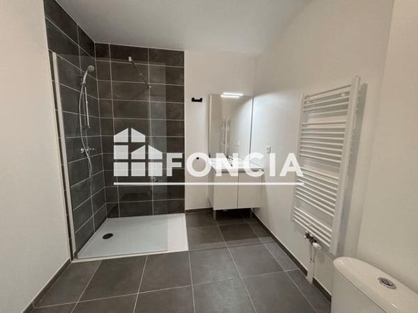 Location Studio 28.1 m² - 69 - 71 AVENUE NATIONALE Reims 51100