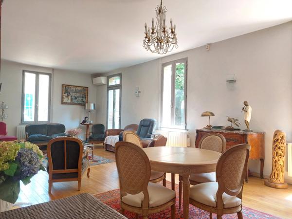 QUARTIER BEAUSOLEIL Maison à vendre 5 pièces MONTAUBAN (82), d'environ 200m² habitable, jardin, dépendance, et carport.