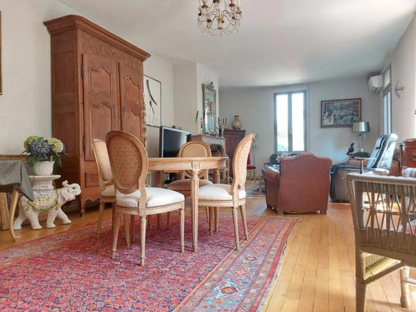 QUARTIER BEAUSOLEIL Maison à vendre 5 pièces MONTAUBAN (82), d'environ 200m² habitable, jardin, dépendance, et carport.