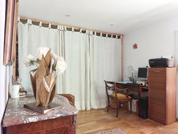 QUARTIER BEAUSOLEIL Maison à vendre 5 pièces MONTAUBAN (82), d'environ 200m² habitable, jardin, dépendance, et carport.