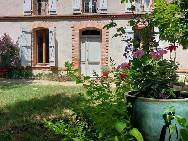 QUARTIER BEAUSOLEIL Maison à vendre 5 pièces MONTAUBAN (82), d'environ 200m² habitable, jardin, dépendance, et carport.