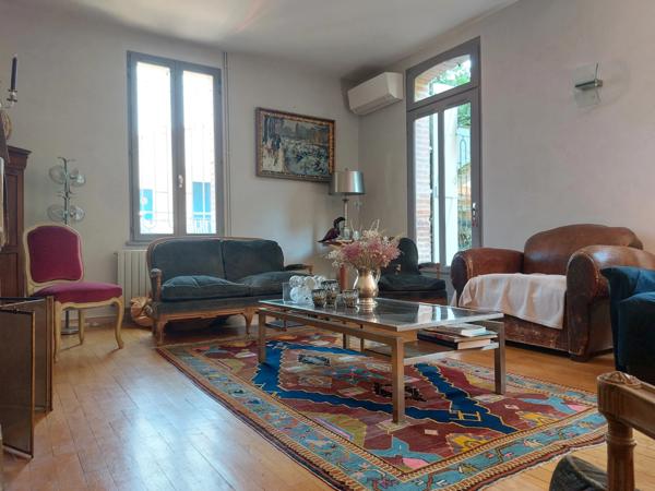 QUARTIER BEAUSOLEIL Maison à vendre 5 pièces MONTAUBAN (82), d'environ 200m² habitable, jardin, dépendance, et carport.