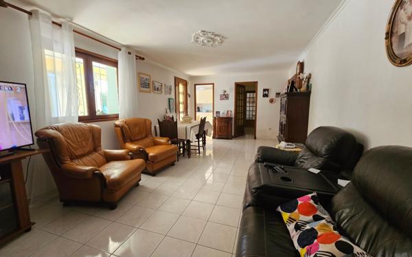 Maison à vendre    8 pièces • 181,12 m2 Savasse