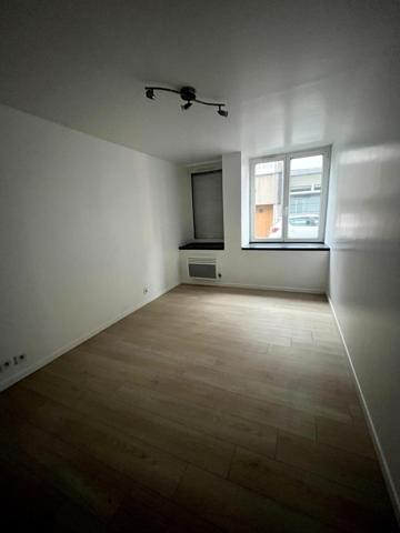 Investissez sans attendre : immeuble déjà loué offrant un rendement immédiat et une gestion simplifiée.