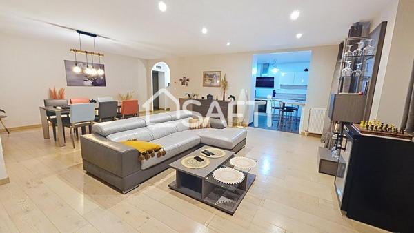 APPARTEMENT 5 PIÈCES - 138 M² - 2 PARKINGS ET CAVE