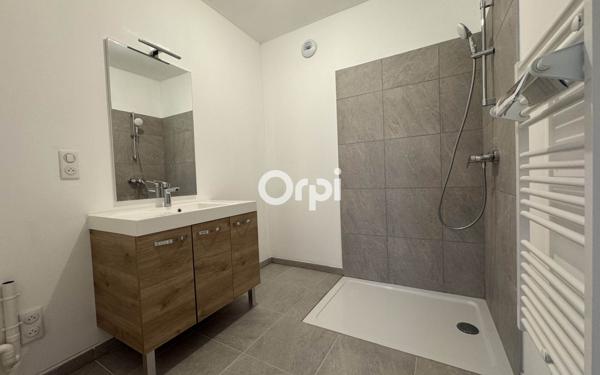 Appartement à vendre    3 pièces •  Hazebrouck