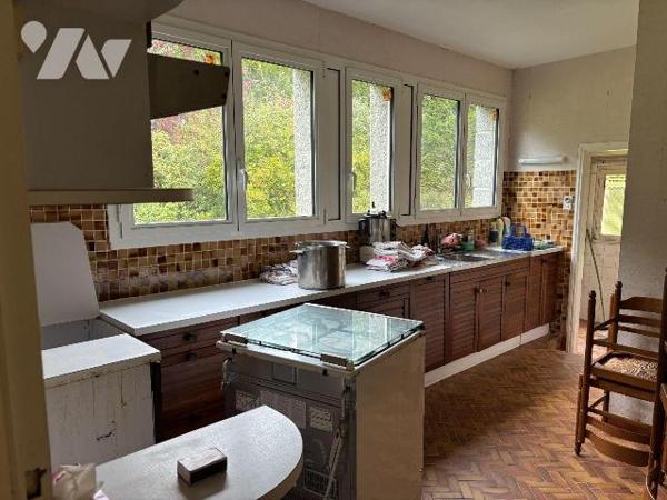 Maison a Vendre à BRIEC, en Finistère Sud (29), en Campagne, Maison Traditionnelle comprenant e...