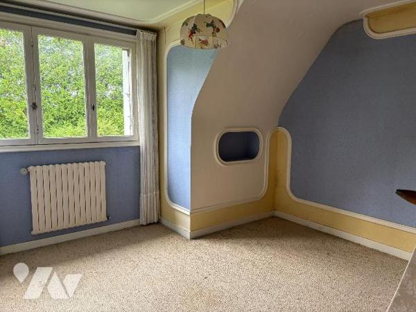 Maison a Vendre à BRIEC, en Finistère Sud (29), en Campagne, Maison Traditionnelle comprenant e...