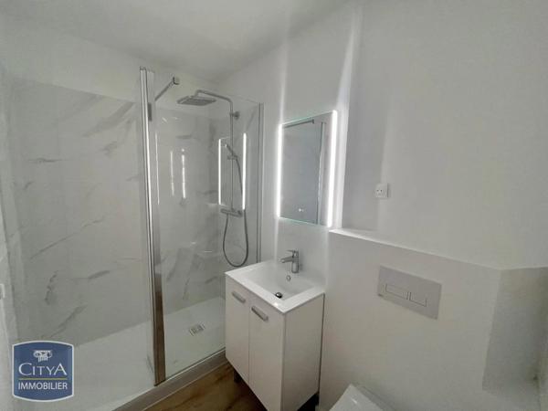 Appartement à louer 1 pièce 34.4m² Tours (37000)