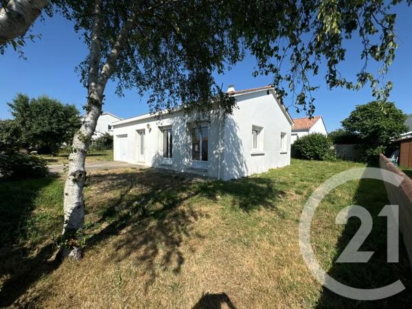 Maison à vendre  3 pièces - 75 m 2   LE FENOUILLER  - 85