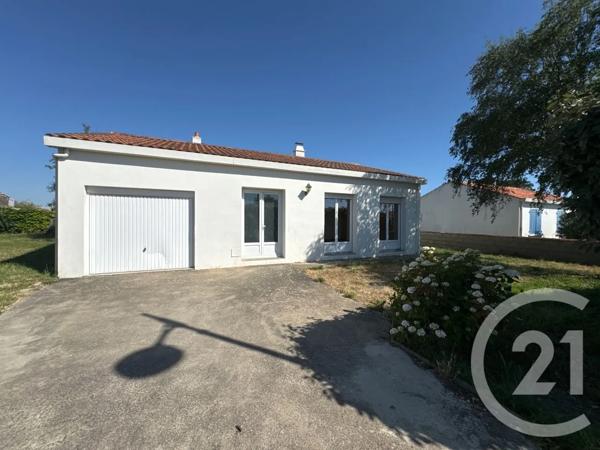 Maison à vendre  3 pièces - 75 m 2   LE FENOUILLER  - 85