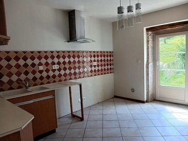 Maison Lons Le Saunier 6 pièce(s) 112 m2