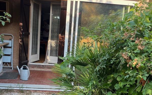 Appartement à vendre    3 pièces • 56 m2 Saint-Cyr-sur-Mer