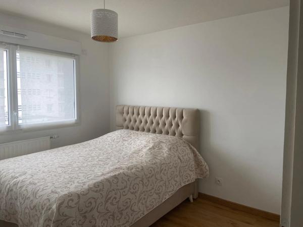 Appartement à louer 3 pièces meublé ANNEMASSE (74)