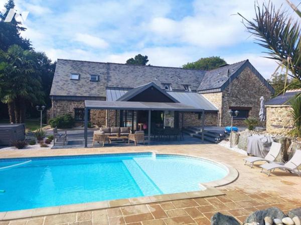 PROPRIETE - proche de JANZE