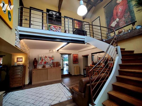 PROPRIETE - proche de JANZE