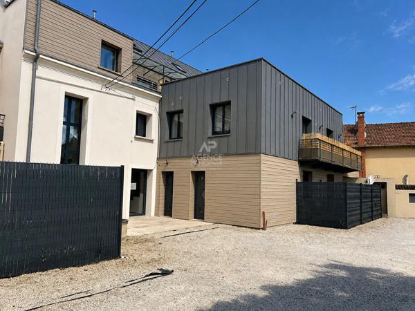 Appartement 2 pièce(s) meublé - Carrières sous Poissy Loyer 900 €/mois charges comprises **  - Référence  106598