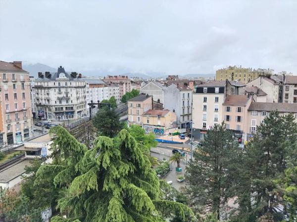 Appartement à louer à Grenoble (38000)
