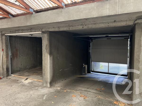 Parking à vendre  15 m 2   GRENOBLE  - 38