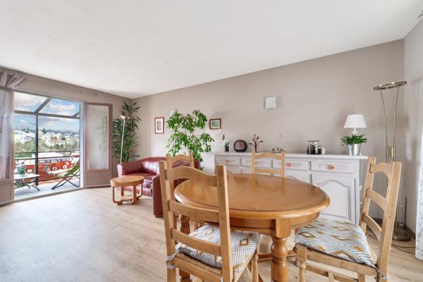 SEVRES RIVE GAUCHE - MAISON FAMILIALE €850 000 ** - Référence 605-S