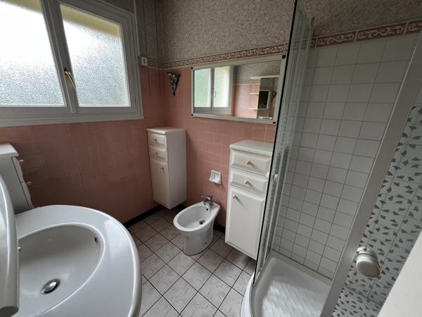 PAVILLON 3 CHAMBRES - GARAGE - TERRAIN