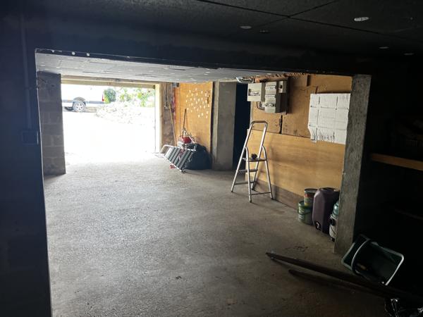 PAVILLON 3 CHAMBRES - GARAGE - TERRAIN