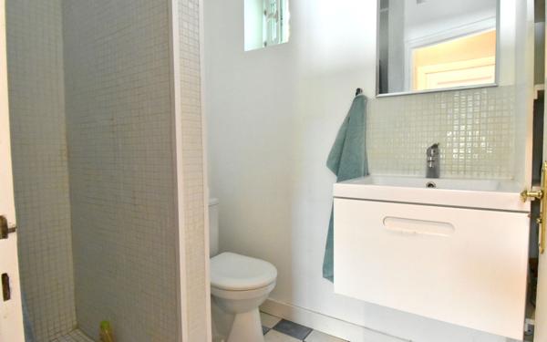 Maison à vendre    7 pièces • 196,08 m2 Miribel