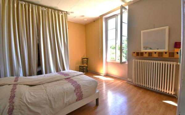 Maison à vendre    7 pièces • 196,08 m2 Miribel