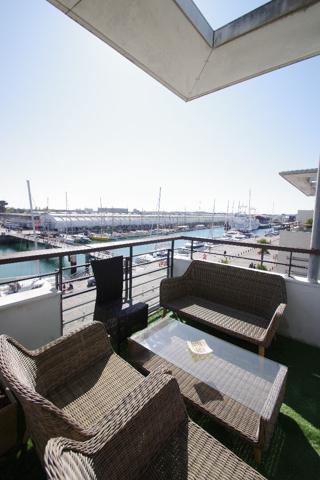 Vieux port. Appartement T3 avec terrasse panoramique et vue imprenable. La rochelle