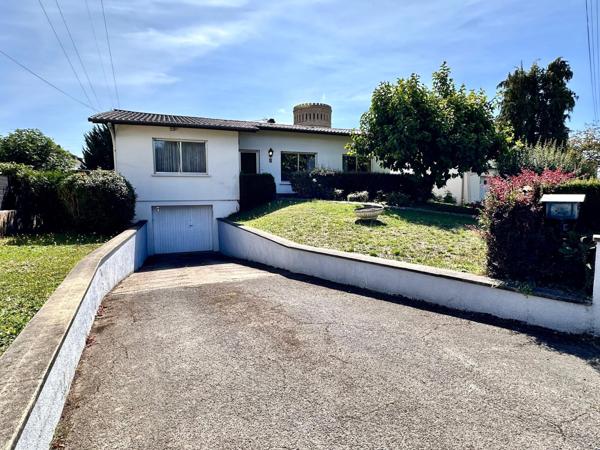 Plain pied sur sous-sol - F6 - garage double, terrasse et jardin