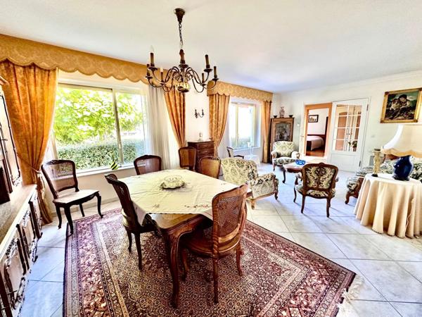 Plain pied sur sous-sol - F6 - garage double, terrasse et jardin