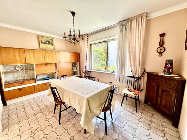 Plain pied sur sous-sol - F6 - garage double, terrasse et jardin