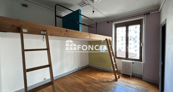 Location Appartement 3 pièces 92.34 m² - Grenoble 38000