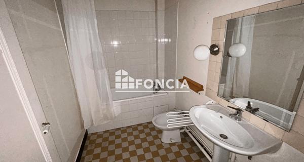 Location Appartement 3 pièces 92.34 m² - Grenoble 38000