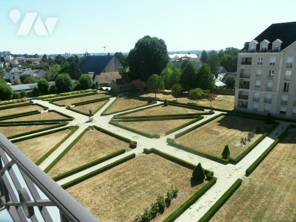 A vendre appartement de standing, quartier les Maillets au MANS, proche toutes commodités.
