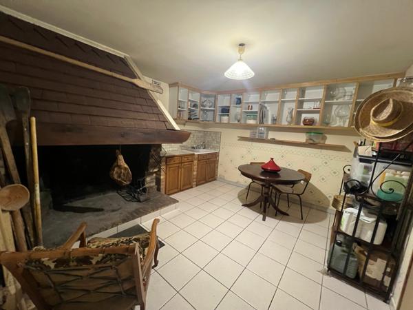 Maison à vendre    5 pièces • 140,24 m2 Champs-sur-Marne