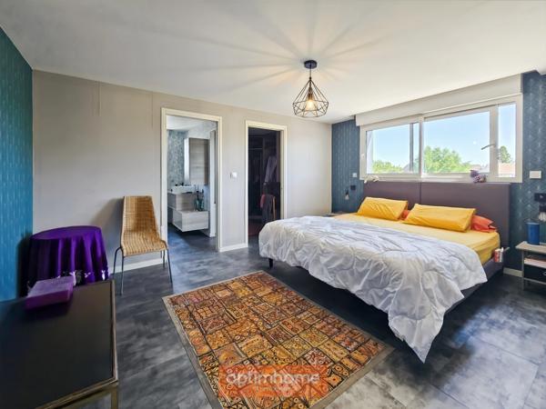 MAISON SEMI PLAIN-PIED 150 m² 4 CHAMBRES SOUS-SOL COMPLET JARDIN EXPO SUD