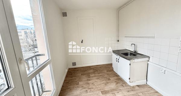 Location Appartement 3 pièces 66.84 m² - Valence 26000