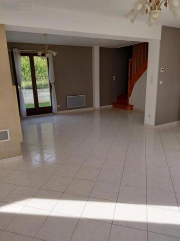 Location - Maison Toutainville 27500 7 pièces 176 m 2