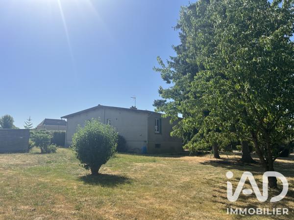 Maison à vendre 5 pièces 99 m² Montceaux-l'Étoile