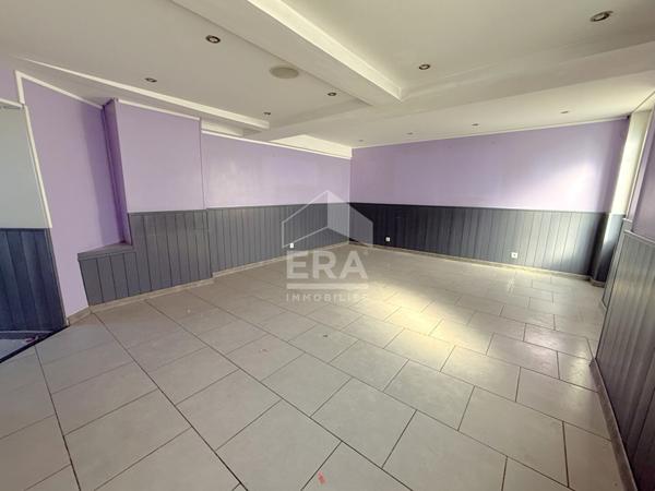Local commercial de 118 m² avec 2 appartements