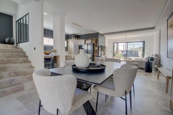 Villa T4/5 moderne et récente 110 m2 - Studio indépendant 40 m2 - Piscine