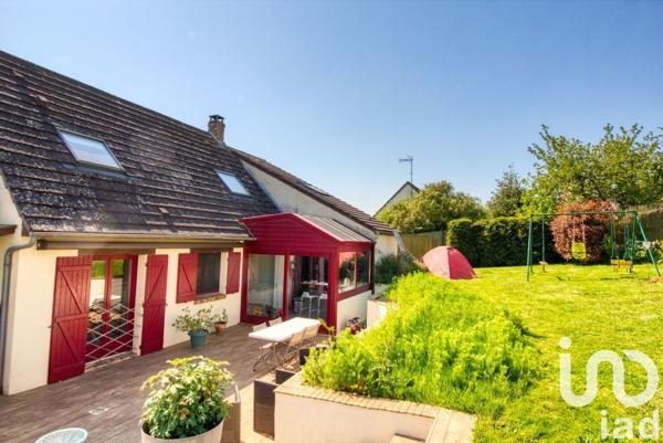 Maison traditionnelle 6 pièces de 126 m² à Magny-en-Vexin (95420)