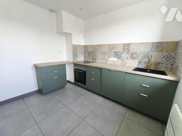 Maison entièrement rénovée avec jardin