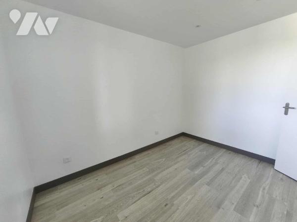 Maison entièrement rénovée avec jardin