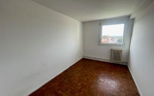 Appartement à vendre    3 pièces • 59,82 m2 Évreux