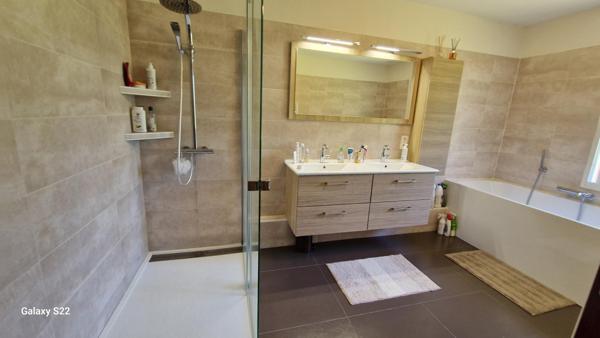 Carcarès-Sainte-Croix (40400) Maison de plain-pied 5 chambres avec piscine sur 1,4 hectare - Carcares Sainte Croix