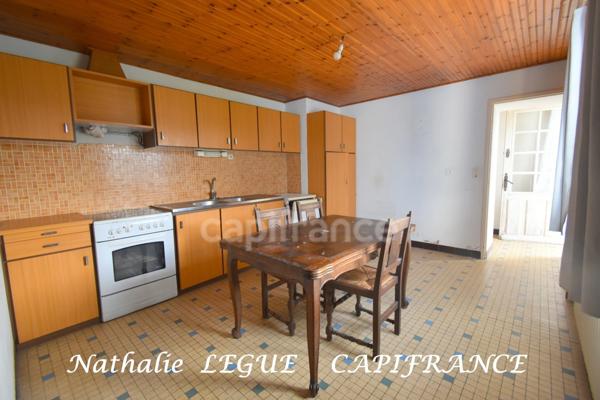 LA BARRE DE MONTS (85) VENDEE entre SAINT JEAN DE MONTS et NOIRMOUTIER , longère 86m²,3chambres,maison 48m²,2 chambres,terrain755m²,puits