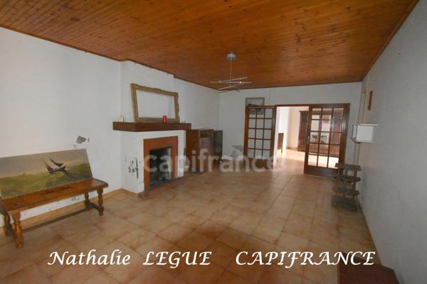 LA BARRE DE MONTS (85) VENDEE entre SAINT JEAN DE MONTS et NOIRMOUTIER , longère 86m²,3chambres,maison 48m²,2 chambres,terrain755m²,puits